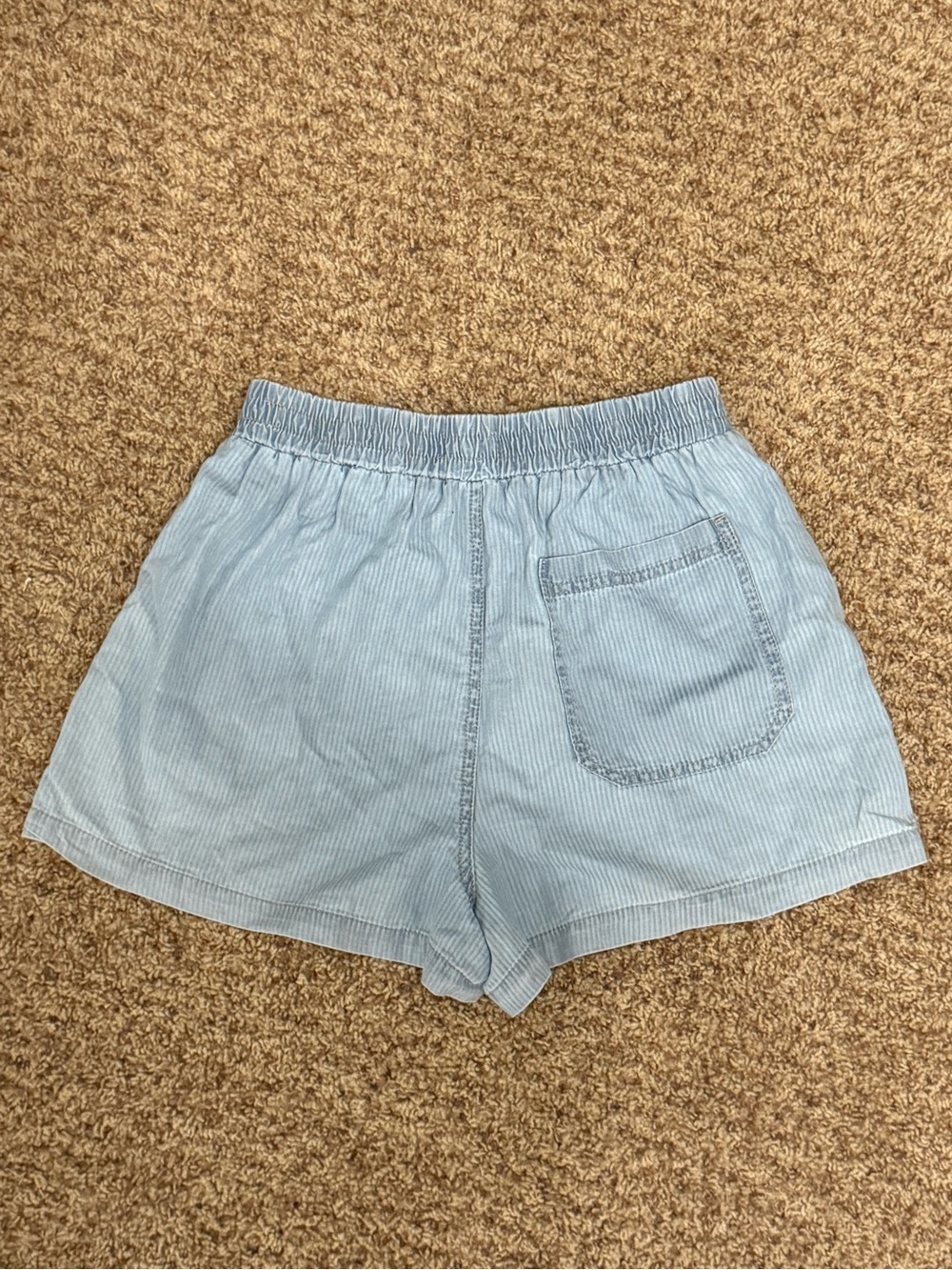 Forever 21 Light Blue Low Rise Shorts - Picture 2 of 3